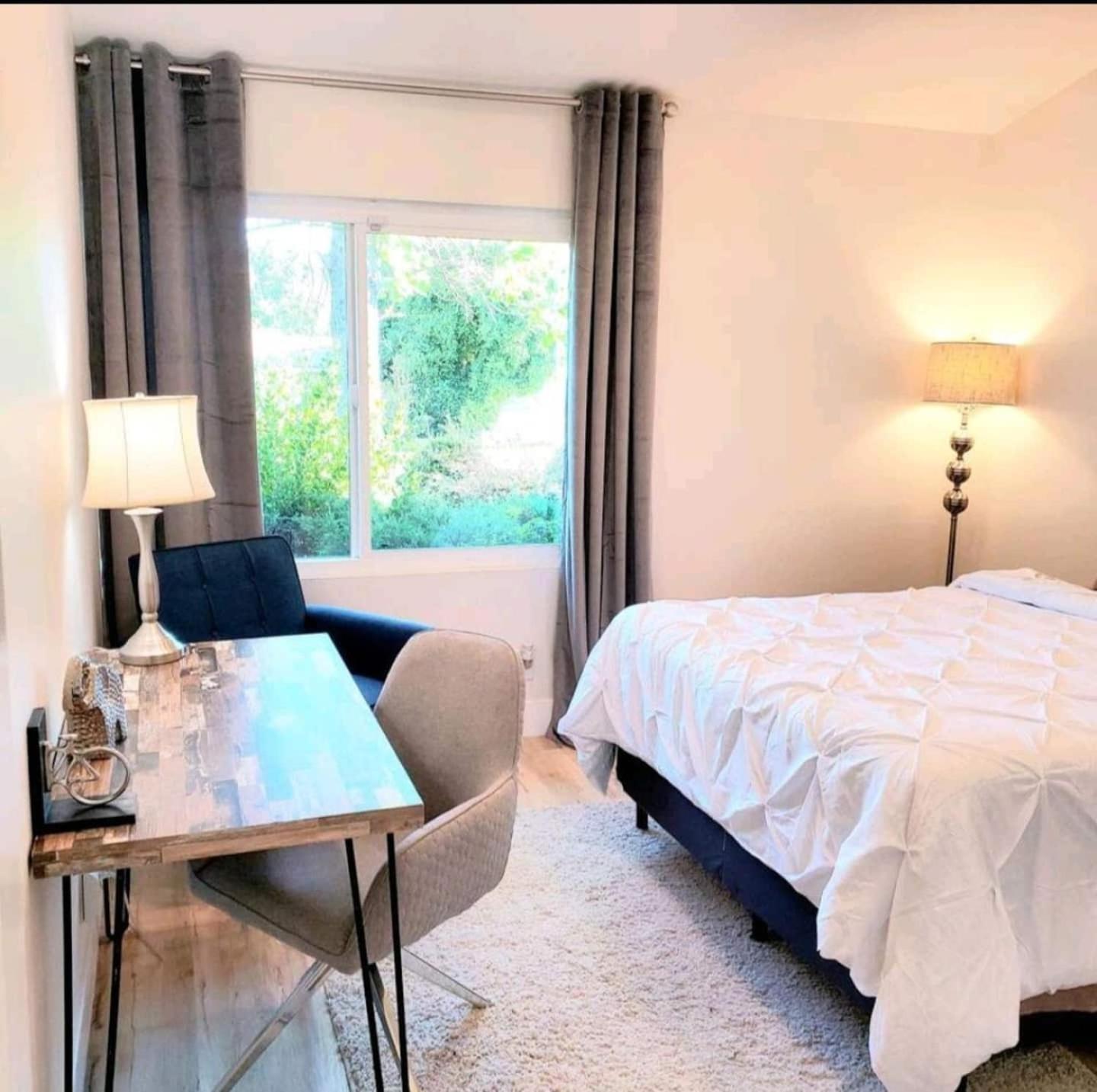 Spacious 4Bed 2Bath, Gated Pool, Wi-Fi, Garage Villa Los Angeles Exterior photo